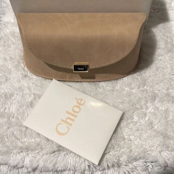 Chloé Sunglasses - Picture 3 of 8